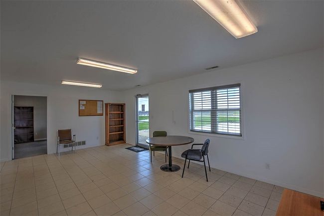 1601 State Highway 128, Home with 0 bedrooms, 2 bathrooms and 20 parking in Bethany IL | Image 14