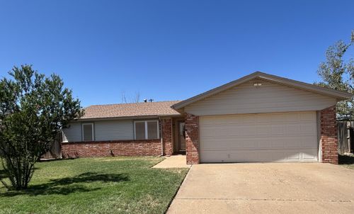604 N Elgin Ave, Levelland, TX, 79336-5110 | Card Image