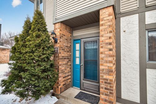 unit-102-425 Shelard Pkwy, Saint Louis Park, MN, 55426-1083 | Card Image