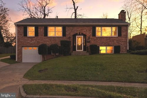 7923 Karl Rd, ALEXANDRIA, VA, 22308-1454 | Card Image