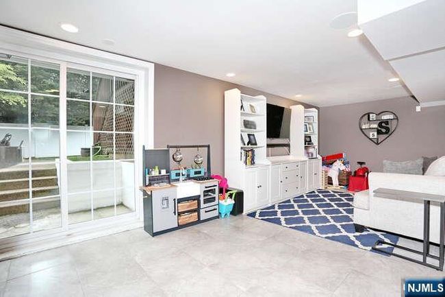 233 Highland Ave, House other with 3 bedrooms, 2 bathrooms and null parking in River Vale NJ | Image 23