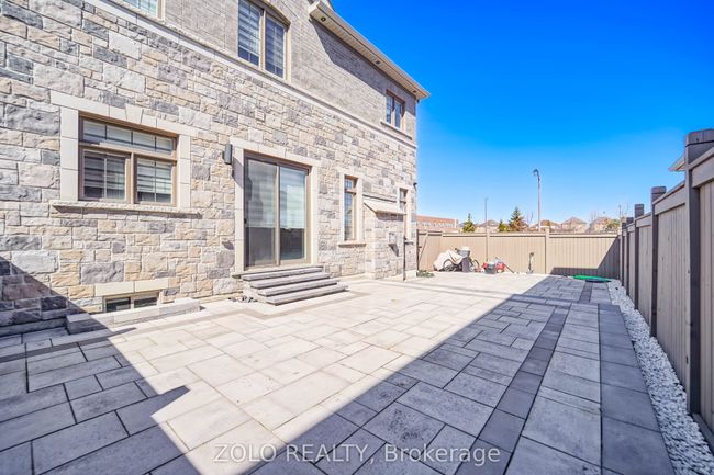 1 Penlea Gate, House other with 4 bedrooms, 4 bathrooms and 2 parking in Brampton ON | Image 7
