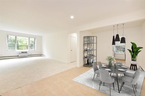 apt-2l-195 S Middle Neck Rd, Great Neck, NY, 11021-4621 | Card Image