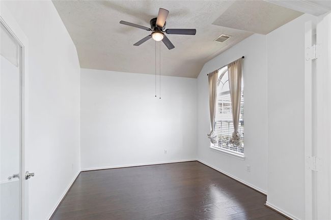 23307 W Pine Ivy Ln, House other with 4 bedrooms, 2 bathrooms and 2 parking in Tomball TX | Image 6