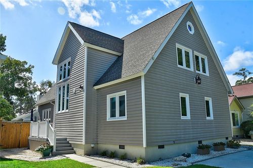632 9th St, Virginia Beach, VA, 23451-4546 | Card Image