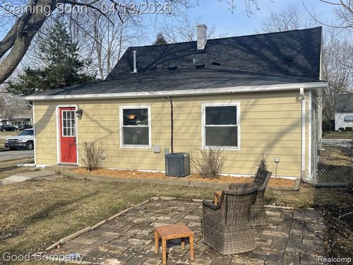 22859 Almond Ave, Eastpointe, MI, 48021-4419 | Card Image