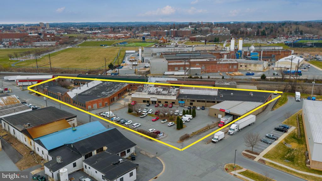 1140 Garfield Ave, Lancaster, PA 17601