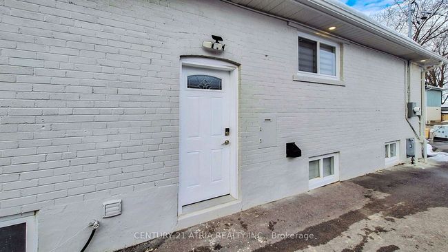 24 Collins Cres, House other with 5 bedrooms, 3 bathrooms and 6 parking in Aurora ON | Image 37