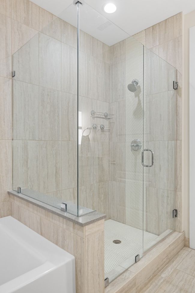 APT-407 - 20 Rutledge St, Condo with 3 bedrooms, 4 bathrooms and 2 parking in Nashville TN | Image 22