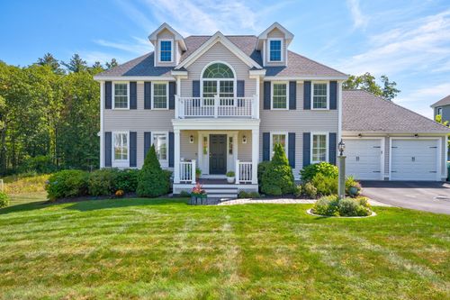 5 Mcintosh Ln, Littleton, MA, 01460-1339 | Card Image