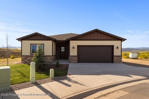 67 Belgian Ct, Silt, CO, 81652-8841 | Card Image