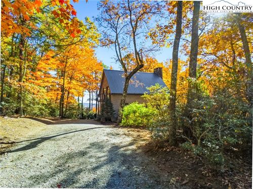 675 Cabin Ridge Rd, Ferguson, NC, 28624-9263 | Card Image