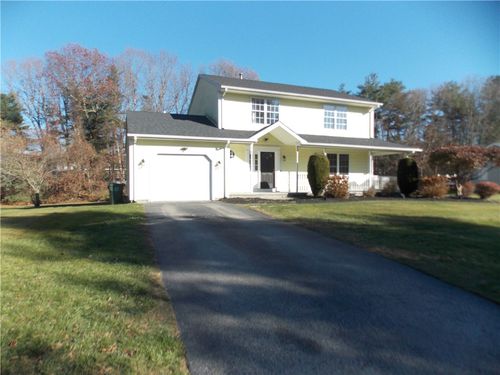 4 Balsam Lane, Smithfield, RI, 029147 | Card Image