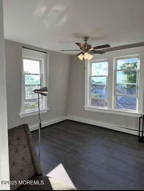 3-26 Highland Blvd, Keansburg, NJ, 07734-1064 | Card Image