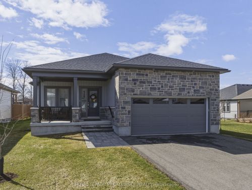 117 Adley Dr, Brockville, ON, K6V7J2 | Card Image