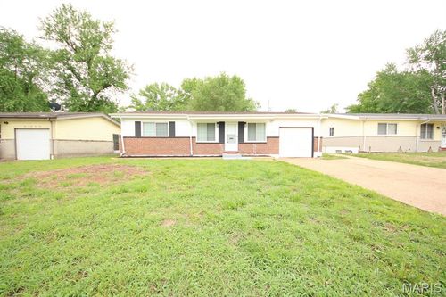 10215 Monarch Drive, St Louis, MO, 63136 | Card Image