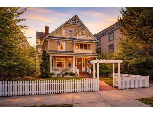 6 Boulder Crescent St, Colorado Springs, CO, 80903-3318 | Card Image