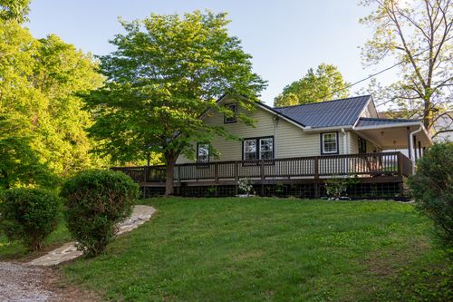 204 E Howard Rd, Livingston, TN, 38570-6167 | Card Image