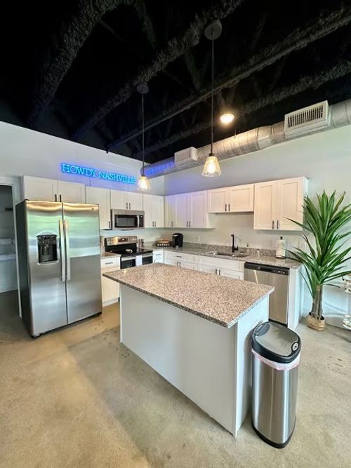 106-293 Plus Park Blvd, Nashville, TN, 37217-1028 | Card Image