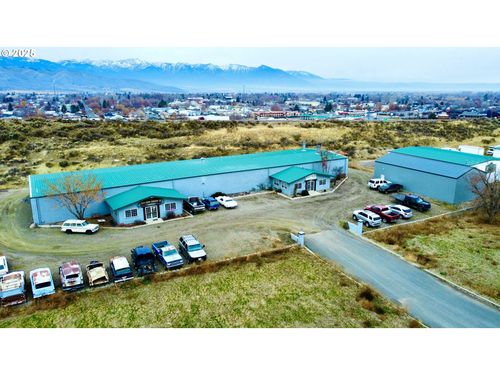 2155 Windmill Rd, Baker City, OR, 97814 | Card Image