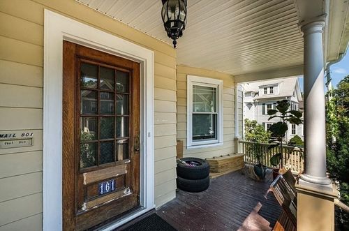 1-161 Walnut St, Newton, MA, 02460-1601 | Card Image