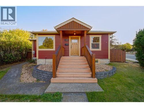 1201 Pleasant St, Kamloops, BC, V2C3C2 | Card Image