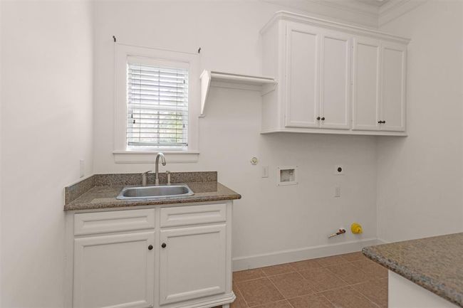 12689 Longmire Way, House other with 4 bedrooms, 4 bathrooms and 2 parking in Conroe TX | Image 24