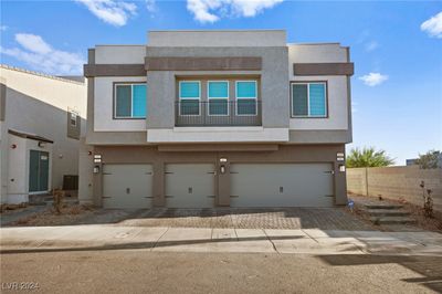 3 - 4907 Chidlaw Avenue, Townhouse with 3 bedrooms, 2 bathrooms and null parking in Las Vegas NV | Image 1