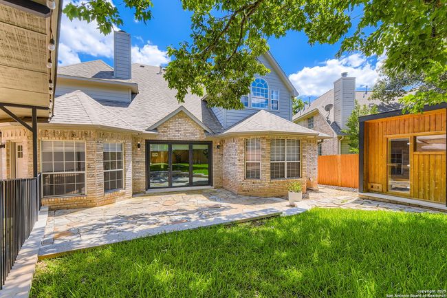 6110 Blanco River Pass, House other with 5 bedrooms, 4 bathrooms and null parking in Austin TX | Image 25
