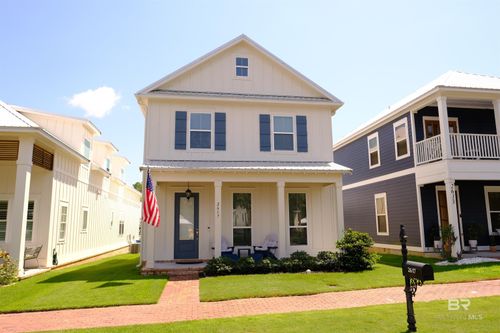 2617 Bienville Ave, Gulf Shores, AL, 36542-4801 | Card Image