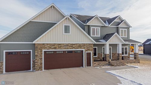 119 Westview Ln, Oxbow, ND, 58047-7200 | Card Image