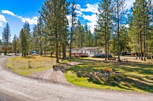 135 Frontier Ct, Seeley Lake, MT, 59868-8756 | Card Image