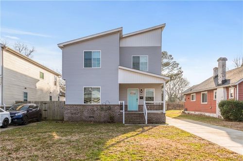 317 Cottonwood Ave, Hampton, VA, 23661-2511 | Card Image