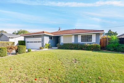 1574 Vireo Avenue, House other with 3 bedrooms, 2 bathrooms and 2 parking in Sunnyvale CA | Image 2