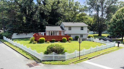 314 E Magnolia Ave, Galloway, NJ, 08205-4024 | Card Image