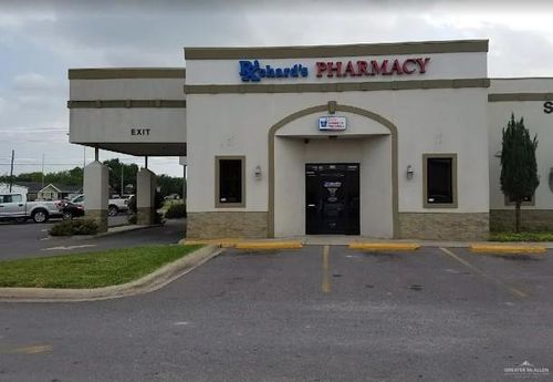 e-605 N Main St, Donna, TX, 78537-2725 | Card Image