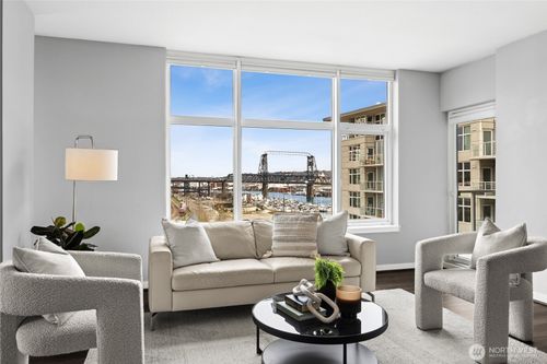 704-1515 Dock St, Tacoma, WA, 98402-3259 | Card Image