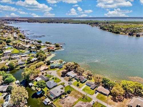 16 W Palm Cir, LAKE PLACID, FL, 33852-7396 | Card Image