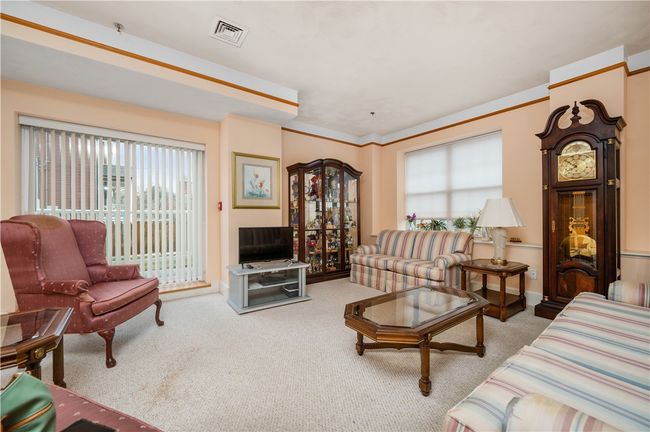 APT-1 - 200 Cato St, Condo with 2 bedrooms, 2 bathrooms and 2 parking in Woonsocket RI | Image 6