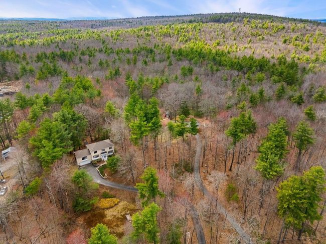 207 Hayden Rd, House other with 4 bedrooms, 4 bathrooms and null parking in Hollis NH | Image 34