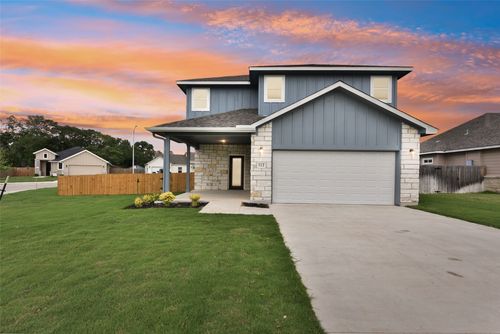 112 Callie St, Smithville, TX, 78957-2567 | Card Image