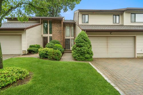 11 Maple Run Dr, Jericho, NY, 11753-2827 | Card Image