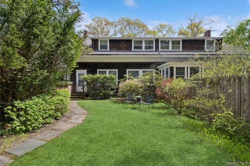 208A Wheatley Rd, Old Westbury, NY, 11568 | Card Image