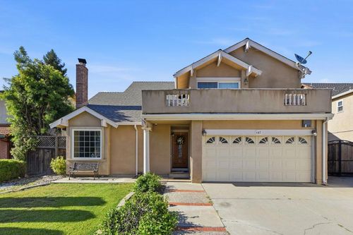 147 Sweetberry Ct, San Jose, CA, 95136-2429 | Card Image