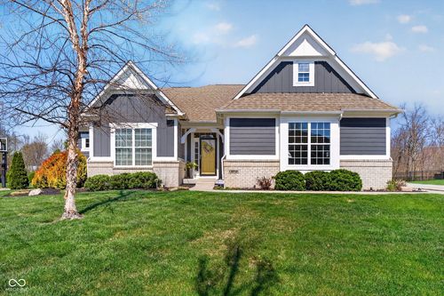 13852 Ambria Dr, McCordsville, IN, 46055-7200 | Card Image