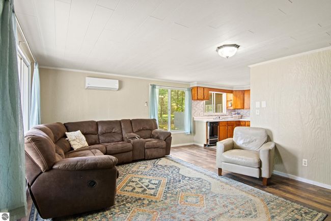 6015 Crystal Beach Rd Nw, House other with 4 bedrooms, 2 bathrooms and null parking in Rapid City MI | Image 12