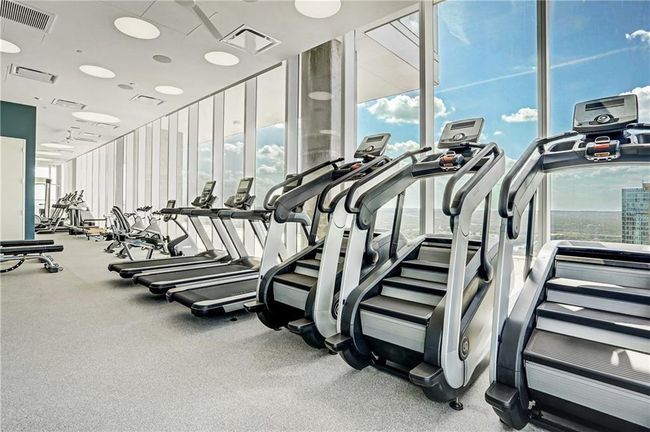 Workout area with visible vents | Image 15