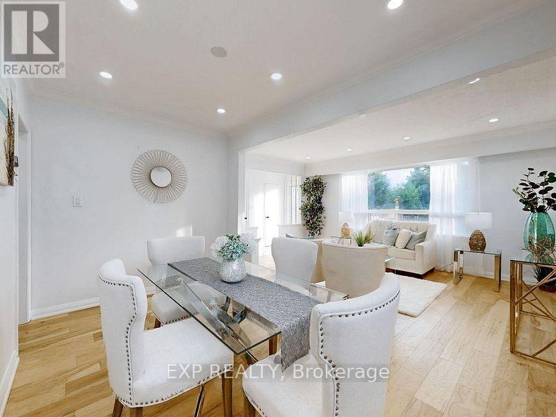 Residential Lease in Toronto (Dorset Park) 4