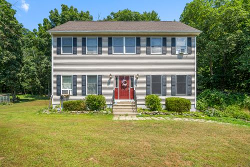 8 Huntington Dr, Plainfield, CT, 06374-1762 | Card Image