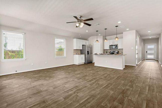 24630 Charlton Green Ln, House other with 4 bedrooms, 2 bathrooms and 3 parking in Spring TX | Image 13